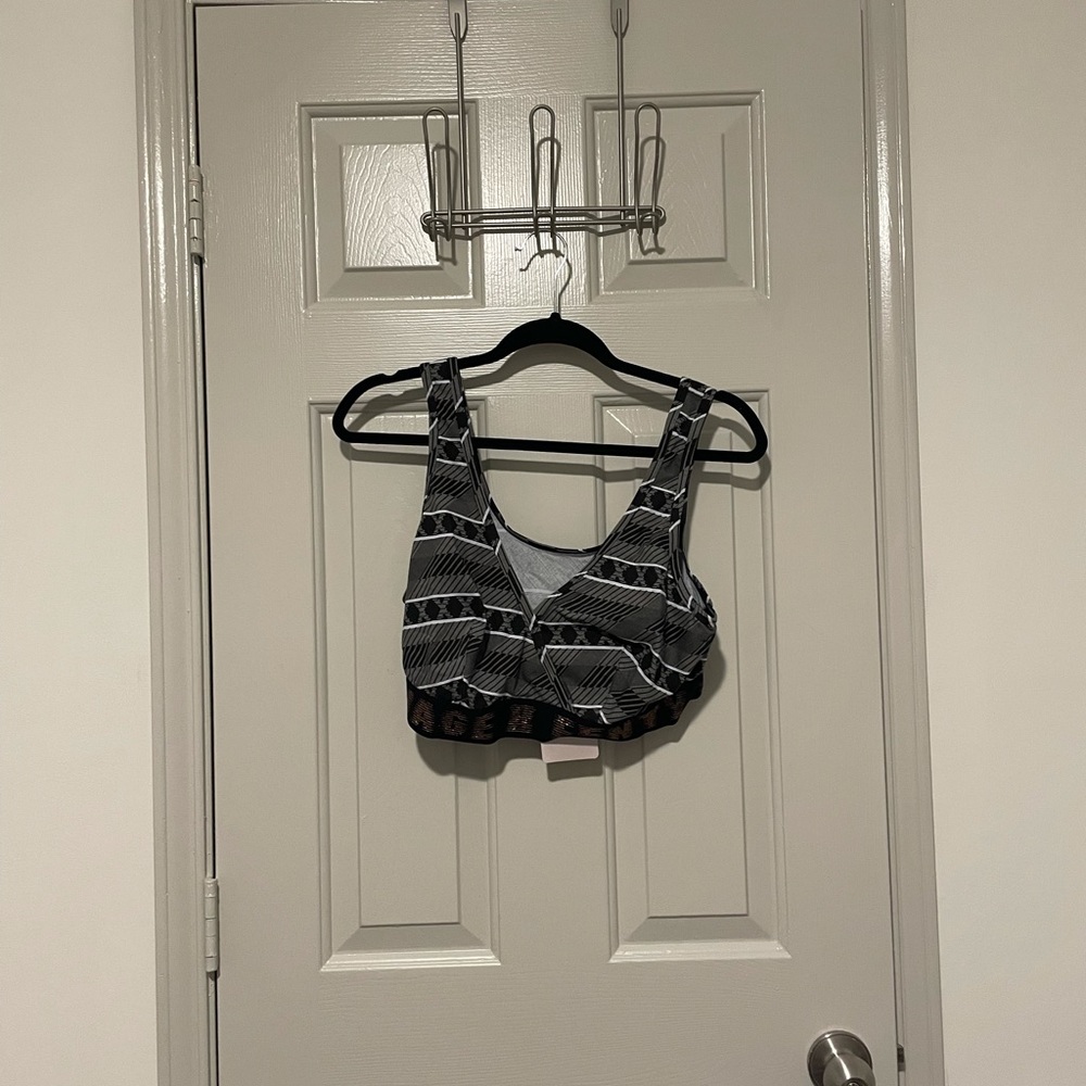 NWT Savage x Fenty Forever Savage Black Stripe Bralette